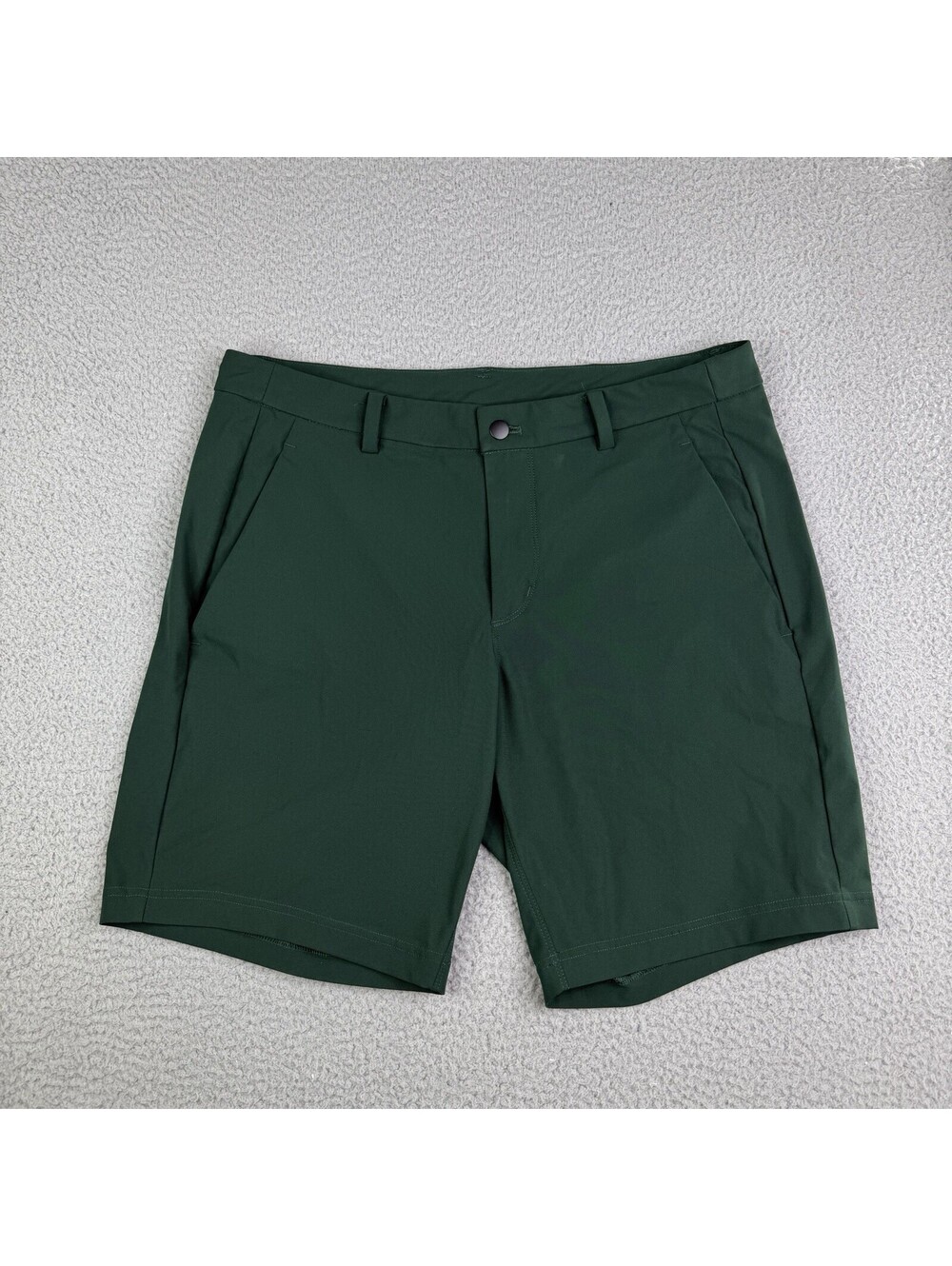 Lululemon ABC Classic-Fit VersaTwill Green Khaki Shorts Mens 38 x 9 inseam